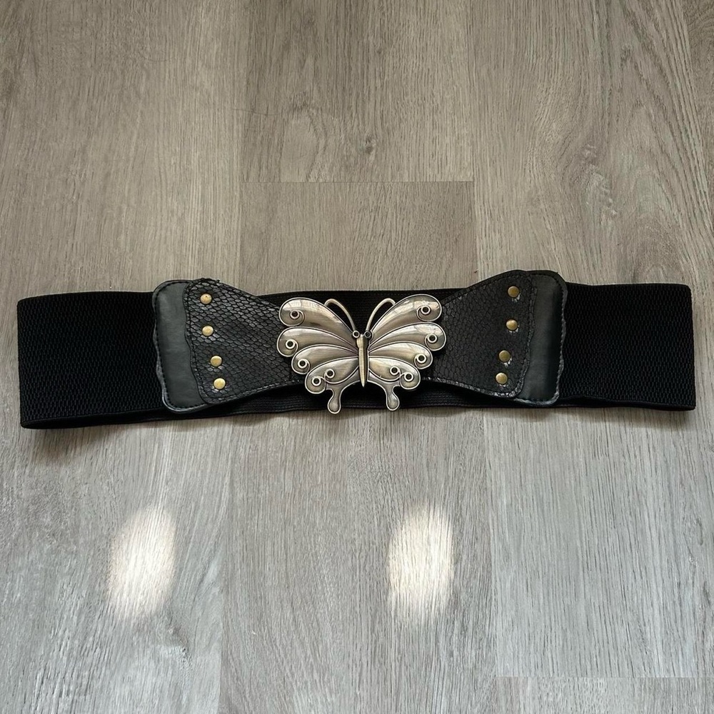 CHUNKY BUTTERFLY BELT